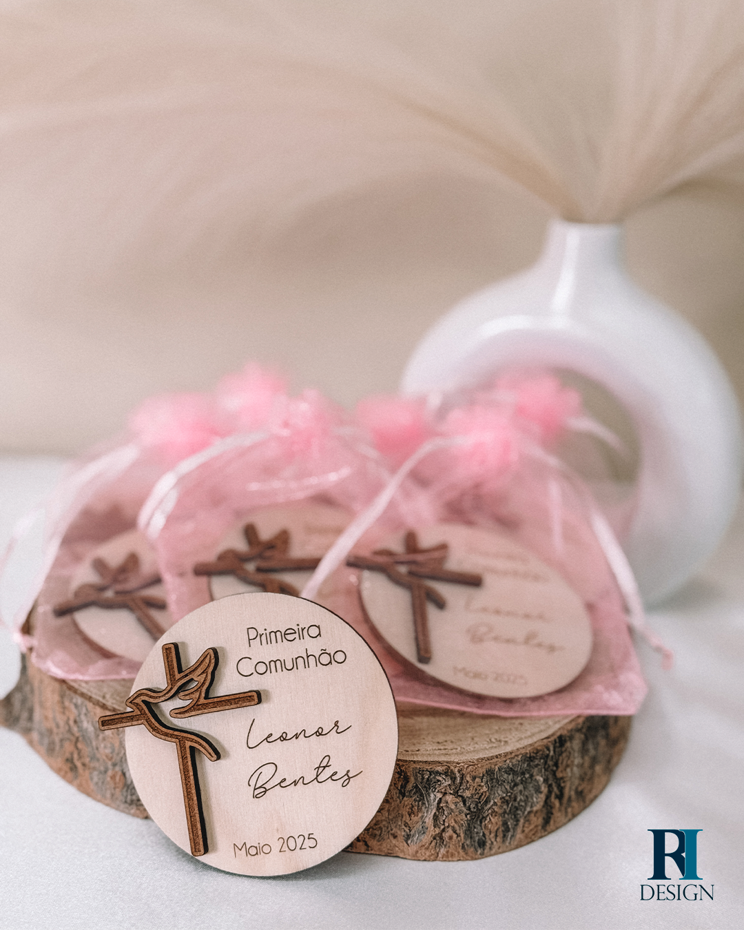 Lembrança Modelo 17 - RI Design