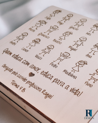 Placa de Madeira Turma - RI Design