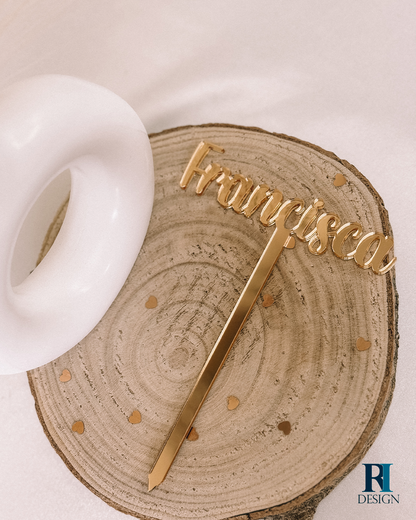 Topper Nome Acrílico Dourado - RI Design