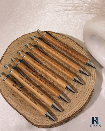 Lembrança Modelo 31 - Caneta - RI Design